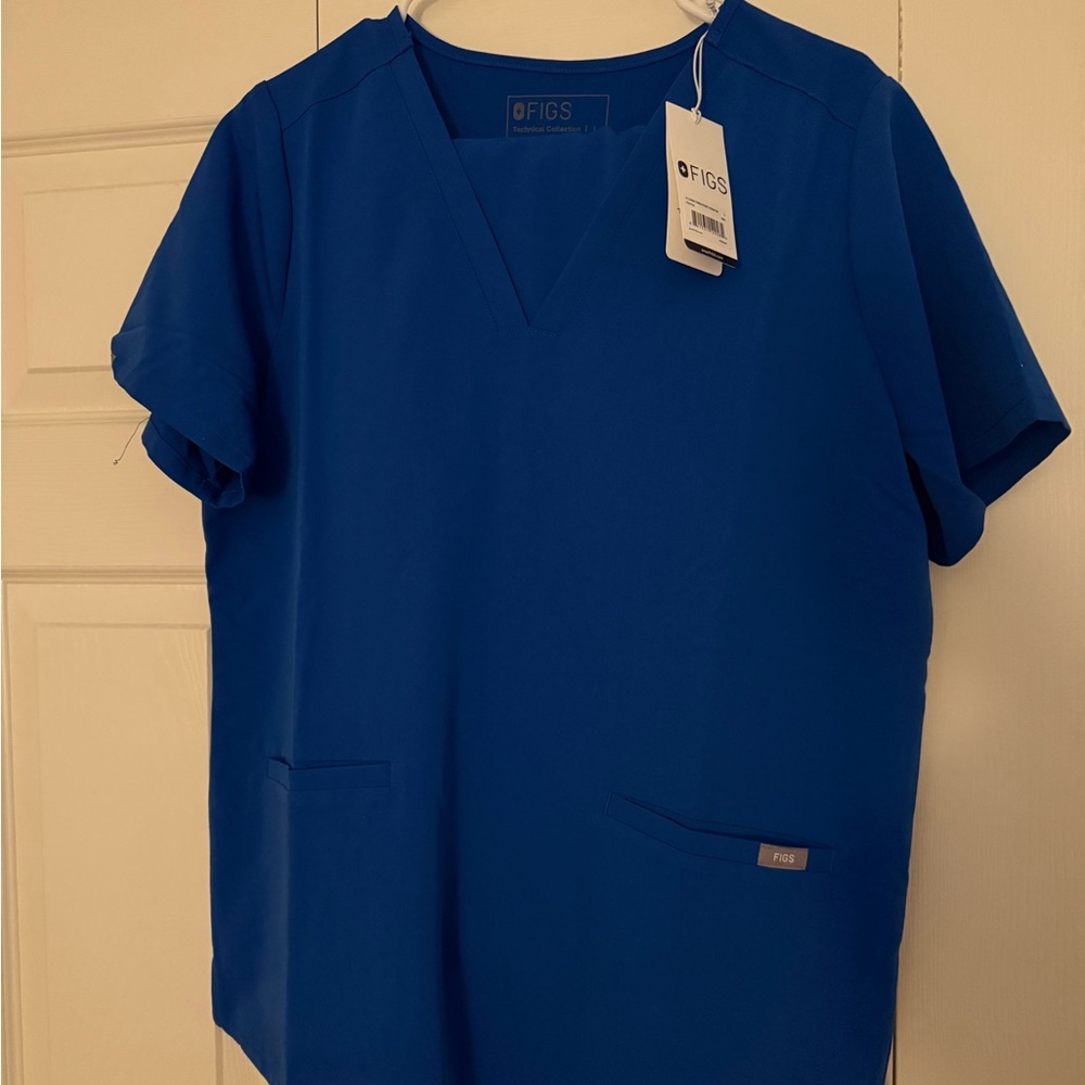 Figs Women's Royal Blue Casma™ - Three-Pocket Scrub Top - L / Royal Blue